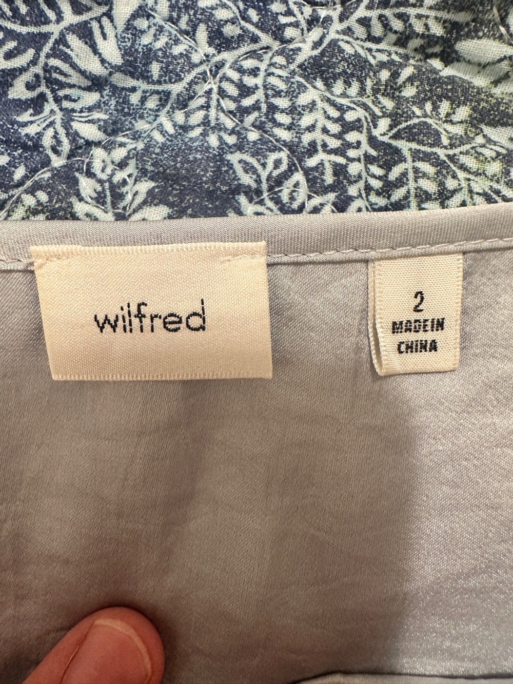 Aritzia Wilfred Elixir Blue Satin Midi Skirt Size 2 Women’s - Picture 8 of 9
